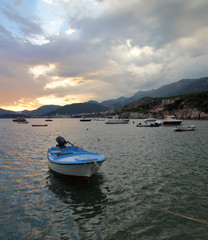 Fototapeta na wymiar Sunset boat in Montenegro
