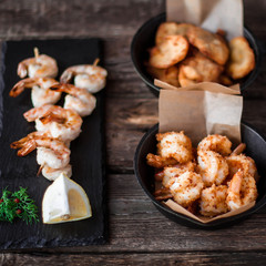 Grilled shrimps on frying pan