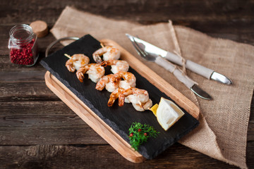 Grilled shrimps on frying pan