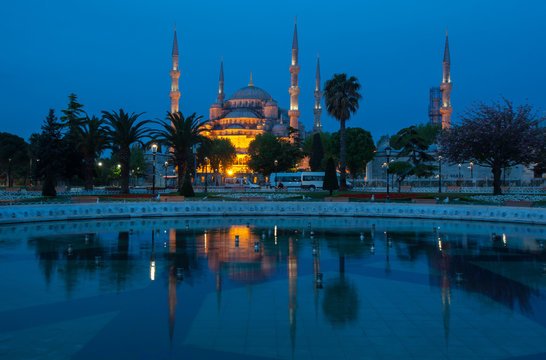 Sultan Ahmed Mosque at the twilight