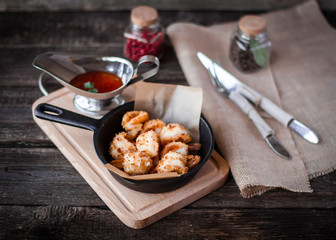 Grilled shrimps on frying pan