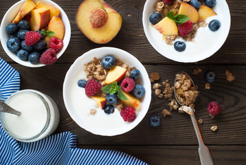 Yogurt with Granola  and fresh berries
