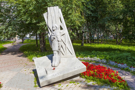 Памятник детям блокадного Ленинграда. Санкт-Петербург.