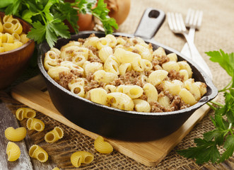 Pasta with minced meat