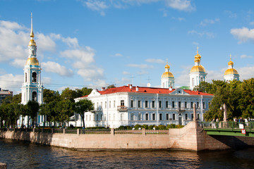 Obraz premium view of the Savior on the blood cathedral in white nights. Saint Petersburg, Russia.