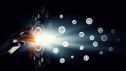 Virtual tehnologies in use . Mixed media