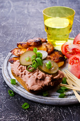 Sandwich with liver pate