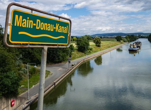 รูปภาพRhein-Main-Donau-Kanal – เลือกดูภาพถ่ายสต็อก เวกเตอร์ และวิดีโอ73 ...