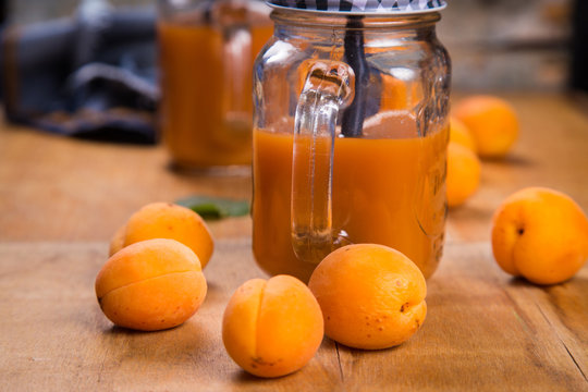 apricots with juice
