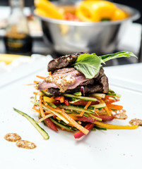 steak with vegetables