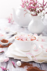 Obraz na płótnie Canvas Hot chocolate with mini marshmallows