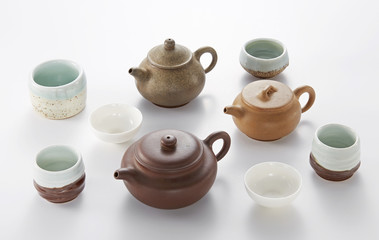 Obraz na płótnie Canvas Three Chinese teapots on white background