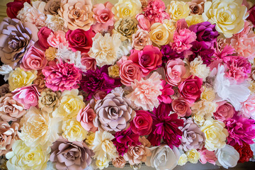 Artificial pink and cream ross for decoration wedding party.