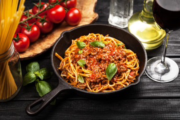 Traditional spaghetti bolognese