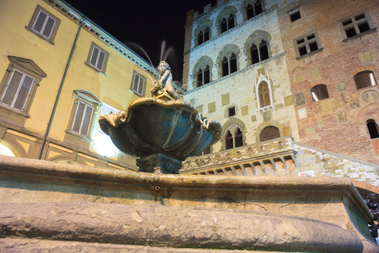 Bacchino Fountain, Prato