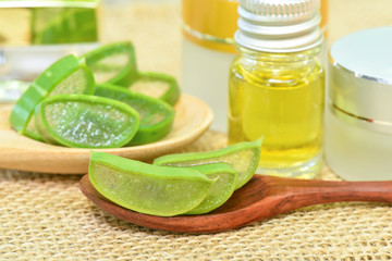 Aloe Vera use in spa for skin care and cosmetic