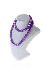 Obraz premium Pearl necklace isolated on the white background