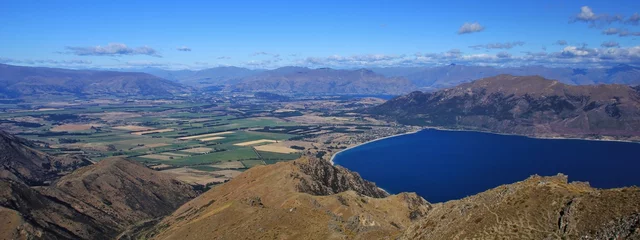 Poster View from Breast Hill, Lake Hawea and mountains © u.perreten