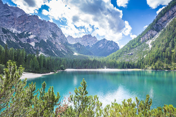 Fototapeta na wymiar Italien, Südtirol, Pragser Wildsee