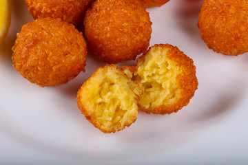 Cheese balls