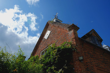 english country cottage