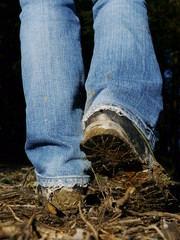 someone standing dirty bottom 