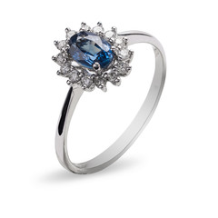 Кольцо с сапфиром    1 © artdolgov