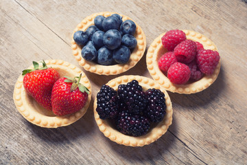 berries : raspberries , blueberries , blackberries , strawberrie