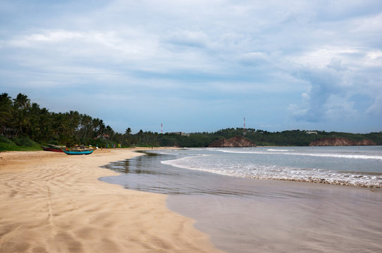 Butiful empty beach in Weligama bay, Sri Lanka