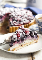 Berry cake