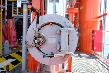 Pig luncher in oil and gas industry, Cleaning pipe line equipment in oil and gas industry