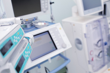 Electronic laboratory equipment