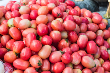 tomato in market