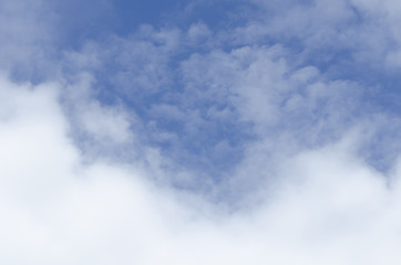 Obraz premium Skies There are many white clouds