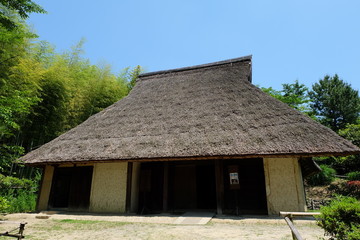 Fototapeta na wymiar 日本の古い民家
