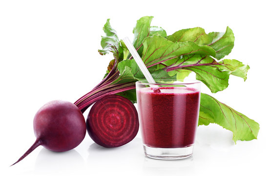 Fresh beetroot and juice (smoothies) isolated on white backgroun