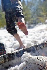 Босиком по снегу