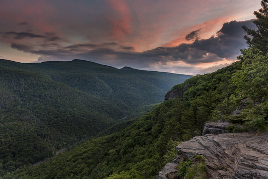 Fototapeta Sunset Over the Catskill Mountains