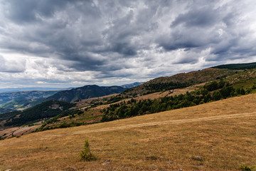 Fototapeta na wymiar Mountain landscape and panorama view in autumn day