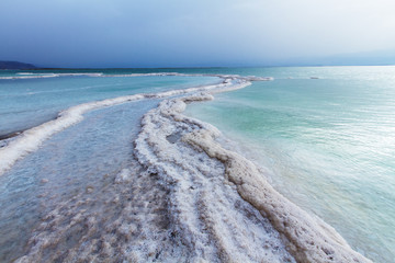 Fototapeta na wymiar Beautiful coast of the Dead Sea .