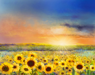 Kwiat słonecznika. Obraz olejny krajobrazu wiejskiego zachodu słońca ze złotym polem słonecznika. Ciepłe światło słońca i wzgórza w kolorze pomarańczowym i niebieskim w tle. - 117377364