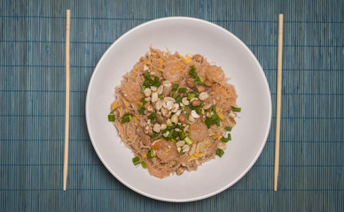 stir-fried noodles with shrimp or pad thai