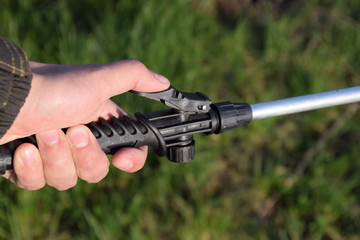 button on submission of a pump nozzle spray solution.