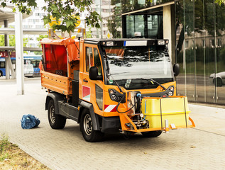 machine for cleaning the city from garbage in the process