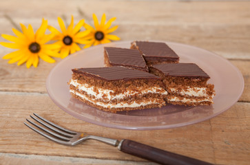 Semolina and chocolate cake