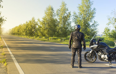 Obraz premium Traveling on a motorcycle on the mountain roads.