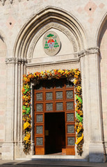 Fototapeta na wymiar front door of the Cathedral in Vicenza city in Italy