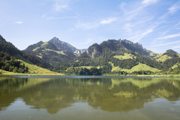 Naklejka na ściany i meble Die Schönheit der Natur in der Schweiz