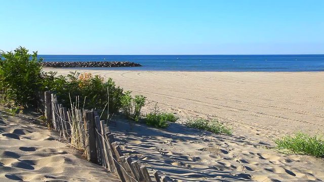 plage m&eacute;diterran&eacute;enne &agrave; S&egrave;te, France