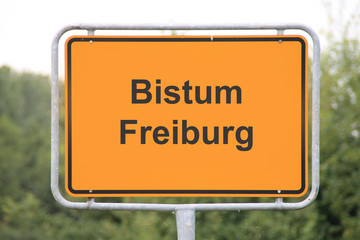 Ein Schild Bistum Freiburg